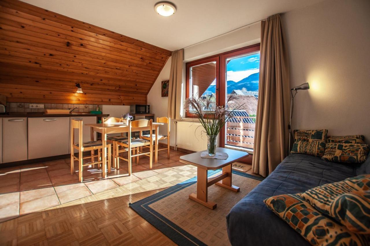 Guest House Alenka Бохин Екстериор снимка