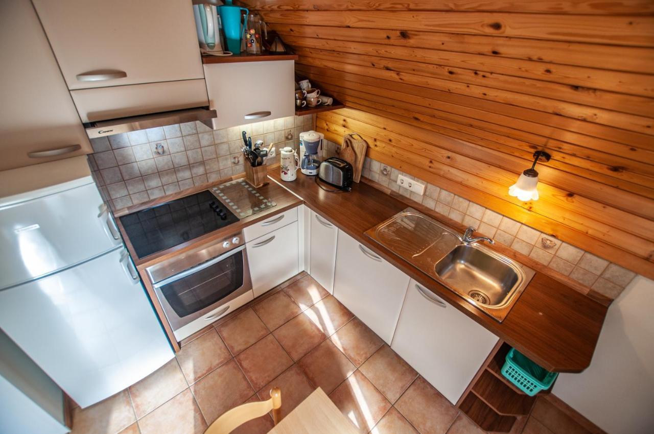 Guest House Alenka Бохин Екстериор снимка