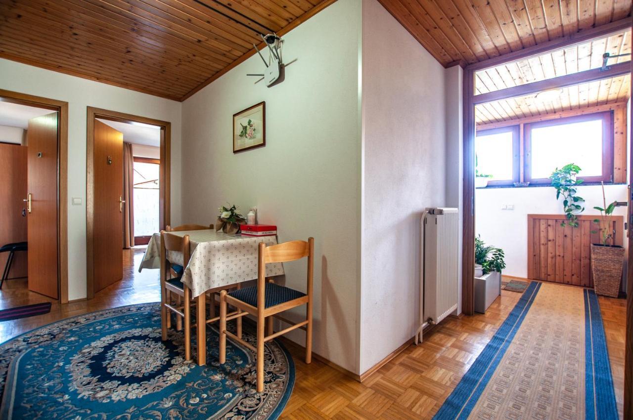 Guest House Alenka Бохин Екстериор снимка