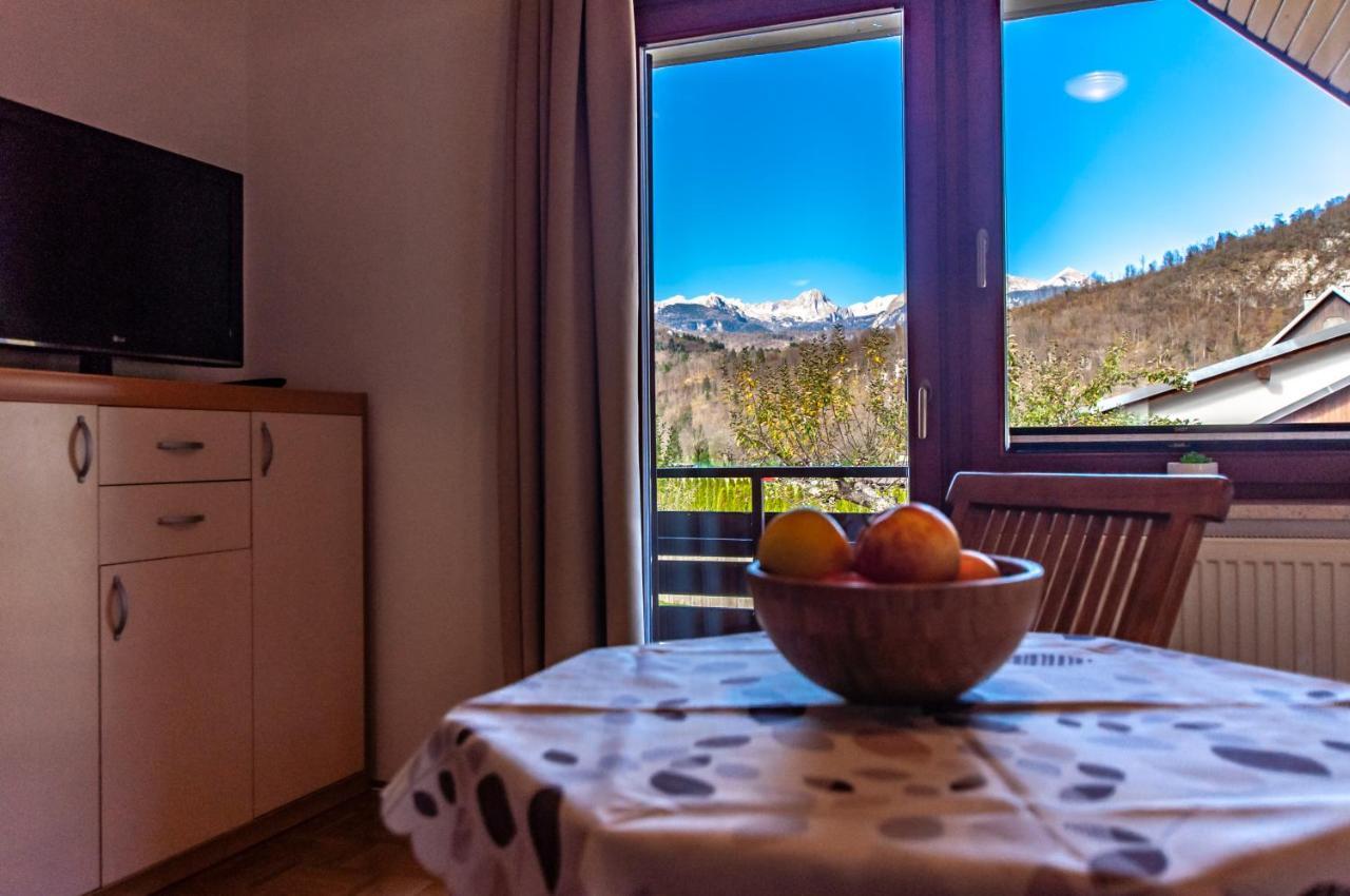 Guest House Alenka Бохин Екстериор снимка